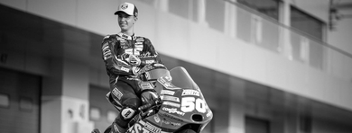 Prüstel rider Jason Dupasquier deceased after accident in Moto3.