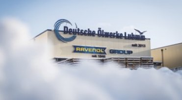 Arktische Bedingungen am RAVENOL Produktionsstandort in Lubmin