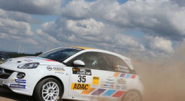 Starke Neulinge im ADAC Opel Rallye Cup 2016