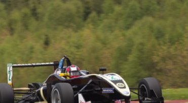 Dreifachsieg für Team LOTUS