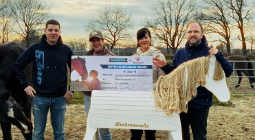 RAVENOL and Motoren Zimmer support Glücksmomente e.V.