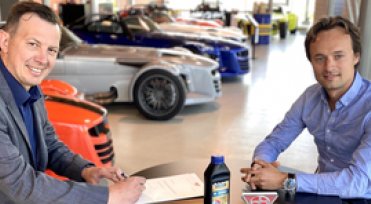 RAVENOL wird Technik-Partner von Donkervoort Automobielen