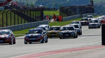 ADAC Procar: Fredrik Lestrup ist Meister der Division eins