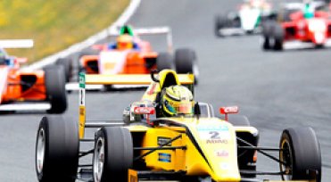 Neuhauser Racing race in Spa