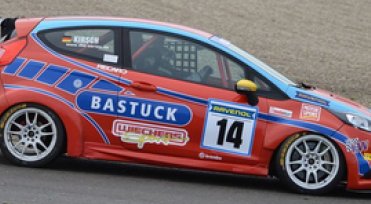 Tiny classic car a true racing hero