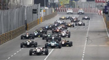 Felix Rosenqvist repeats Formula 3 victory in Macao