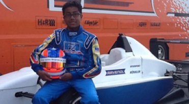 Bergmeier absolviert mit Bravour ersten Formeltest